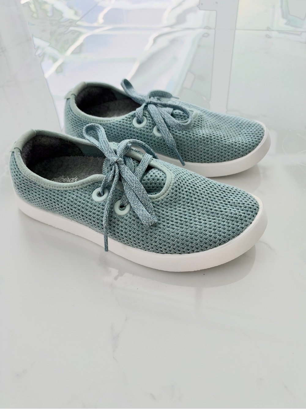 Allbirds Tree Skippers – Aqua Blue / Blizzard – US W6 / EU 36